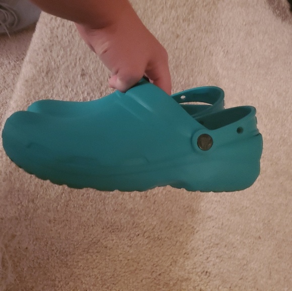 teal nursing shoes
